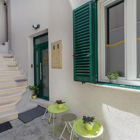 Διαμέρισμα X Boutique Marinac & *