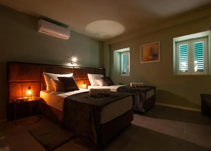 X Boutique Marinac & Appartement *