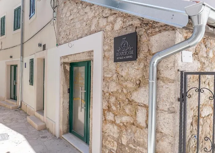 X Boutique Marinac & Appartement